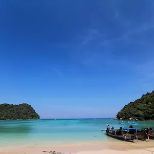Rezort Pp Red Tuna Hut